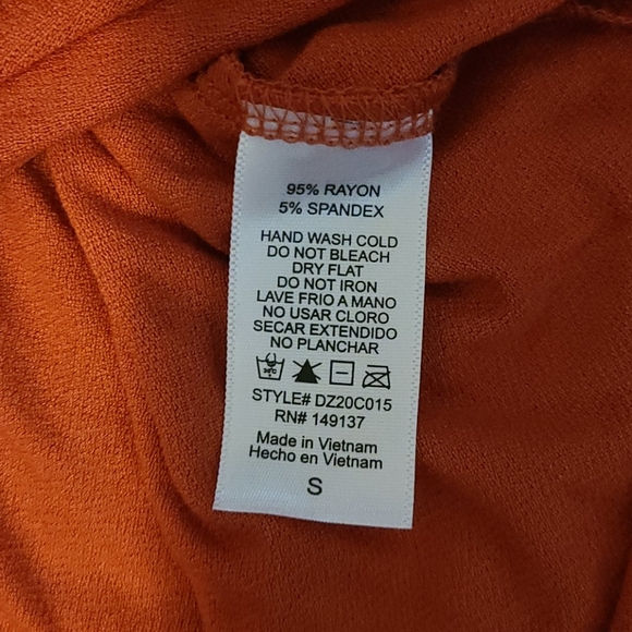 Double zero Relaxed Surplice Top ORANGE top NWOT - Picture 4 of 4
